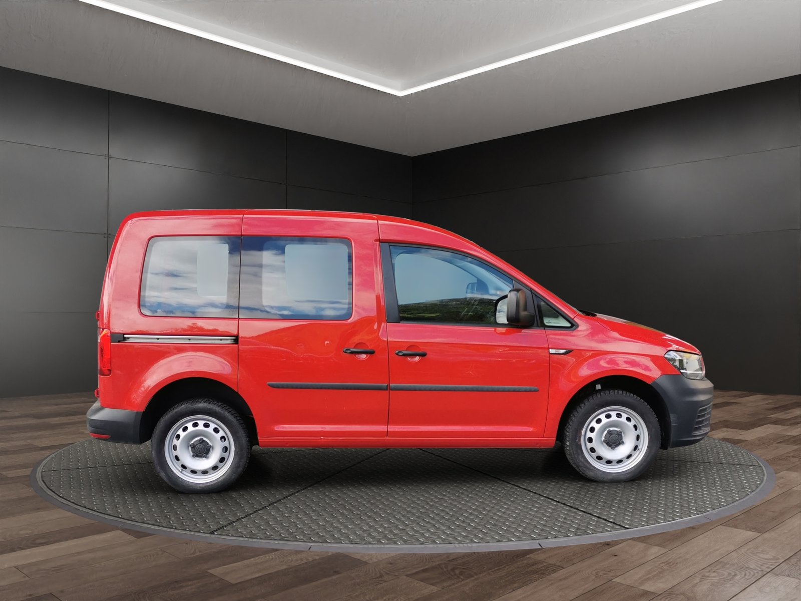VW Caddy 2.0TDI 4Motion BlueMotion Technology, Diesel, Second hand / Used, Manual - 5
