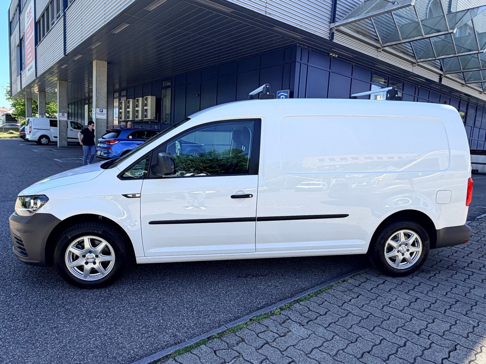 VW Caddy Maxi 1.0TSI BlueMotion Technology, Petrol, Second hand / Used, Manual - 6