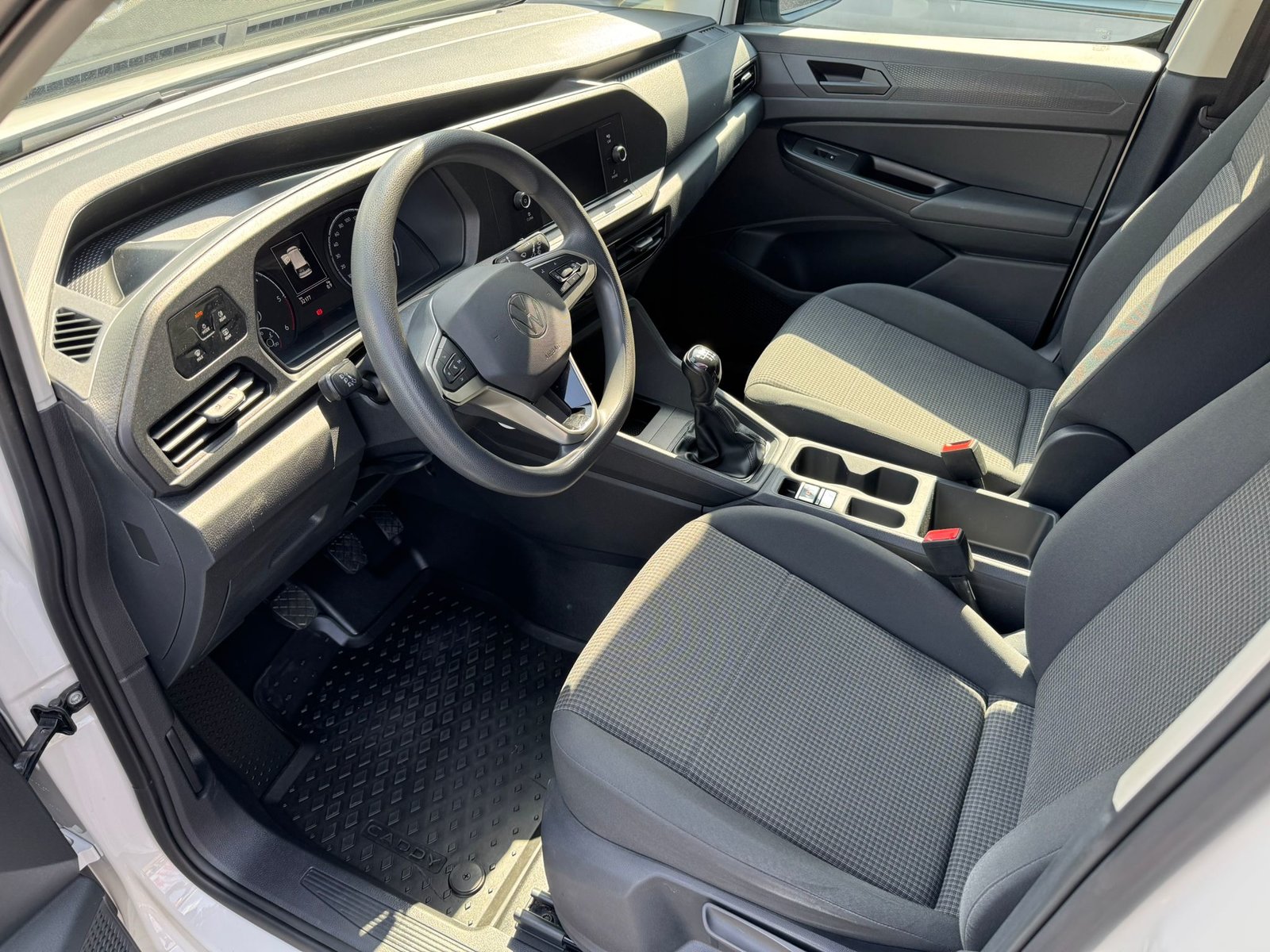 VW Caddy 2.0TDI BlueMotion Technology, Diesel, Second hand / Used, Manual - 2