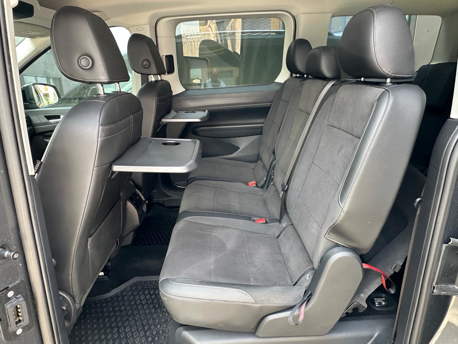 VW Caddy Maxi 1.5 TSI Style DSG mit AHK + 7 Plätze, Petrol, Second hand / Used, Automatic - 7