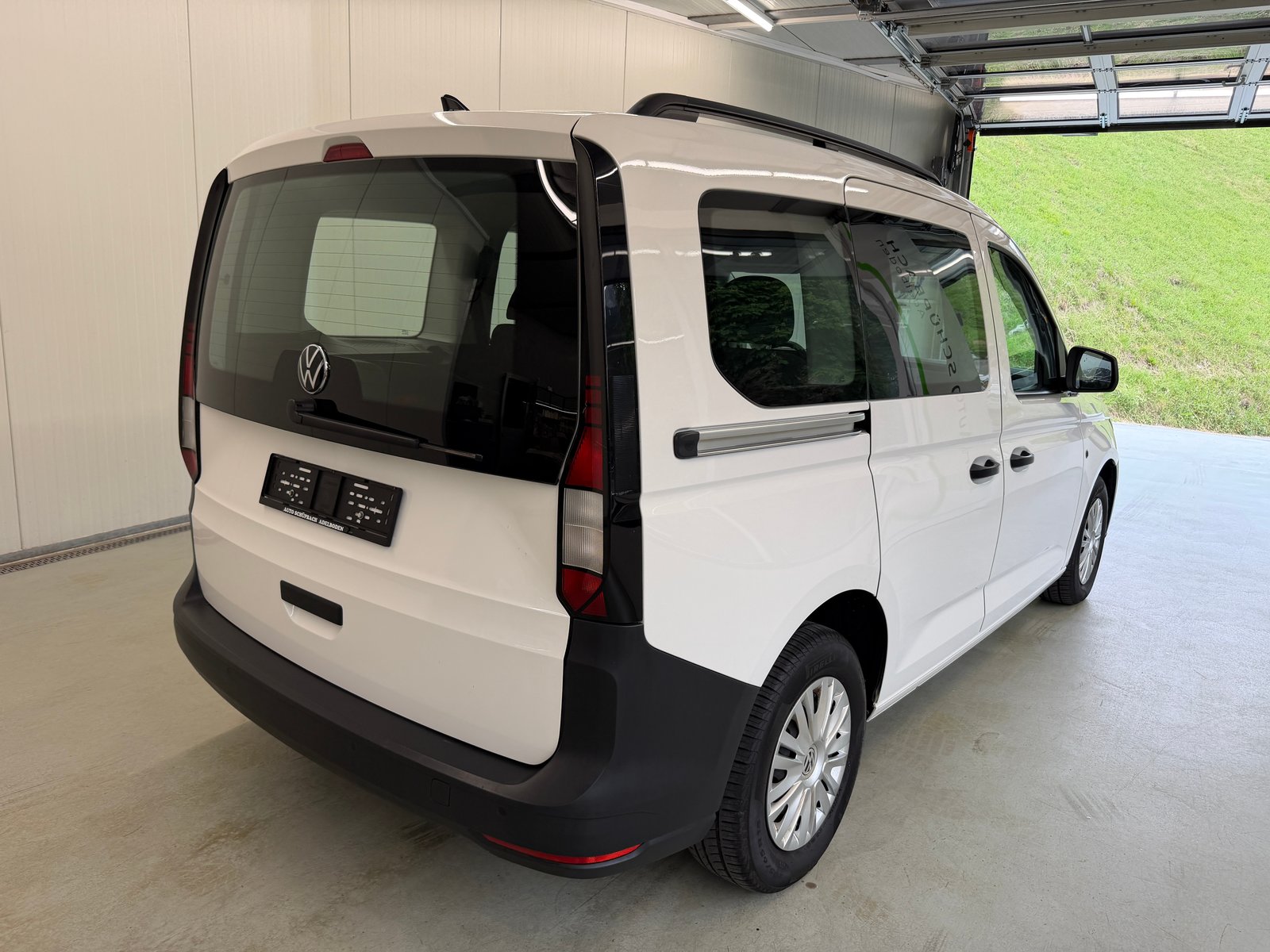 VW Caddy Kombi 2.0TDI BlueMotion Technology, Diesel, Second hand / Used, Manual - 4