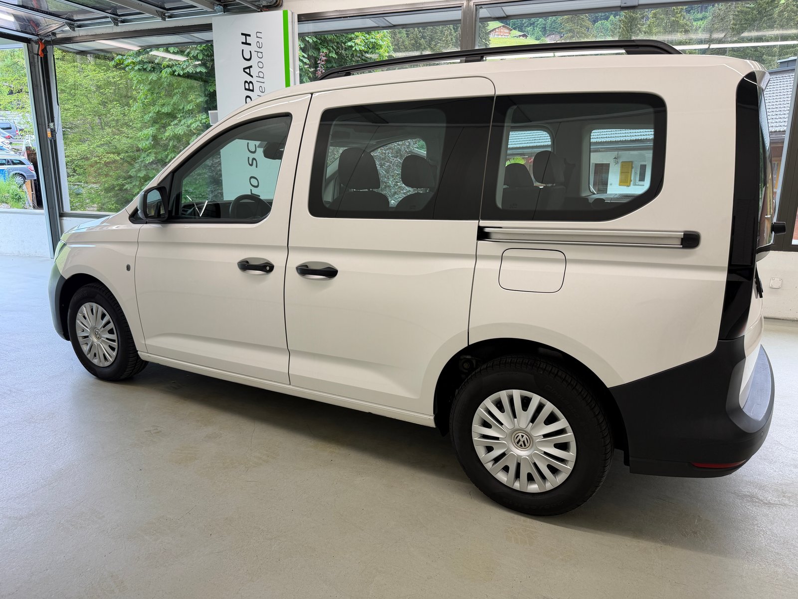 VW Caddy Kombi 2.0TDI BlueMotion Technology, Diesel, Second hand / Used, Manual - 7