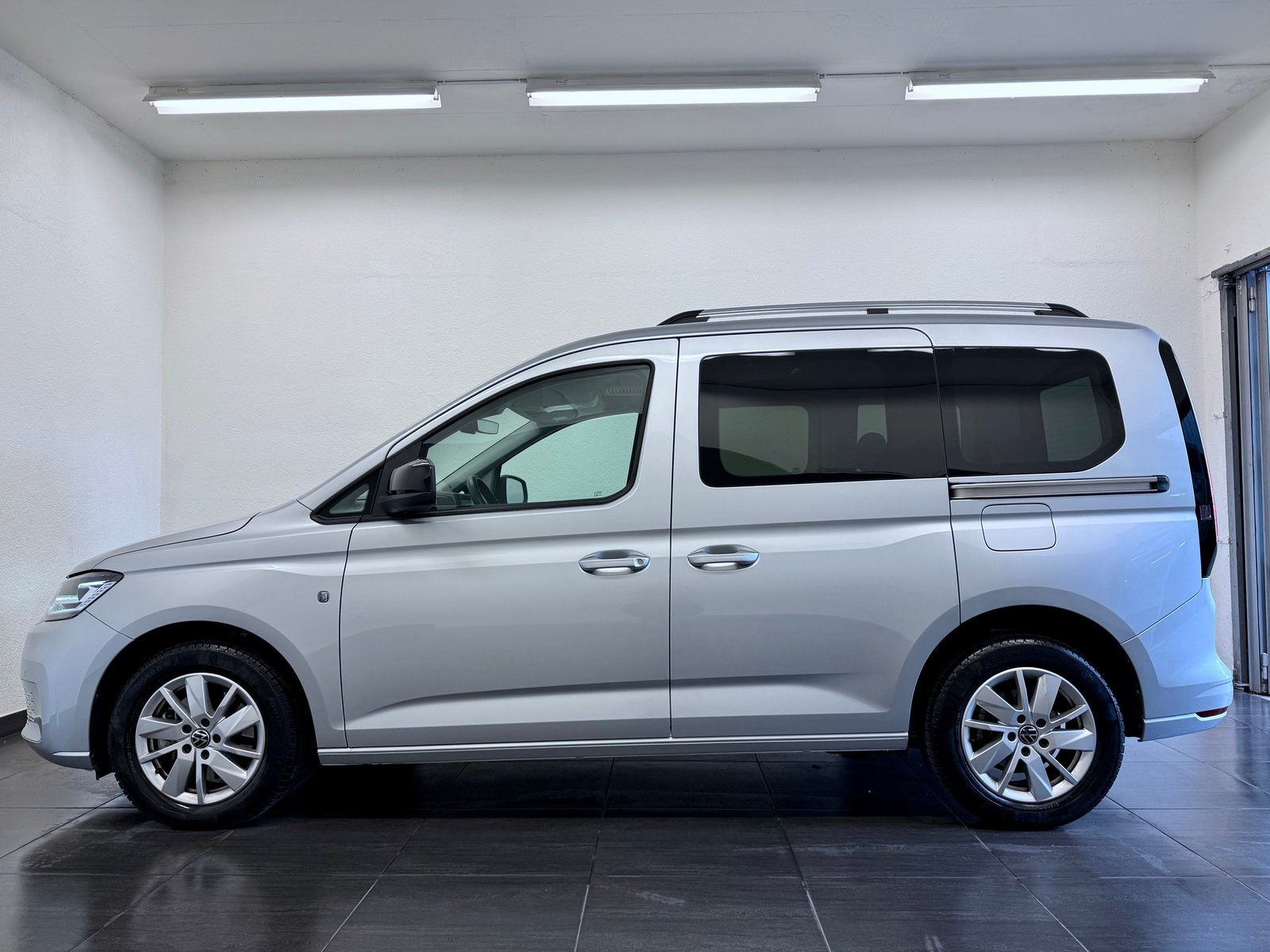 VW Caddy 1.5 TSI Liberty DSG, Essence, Occasion / Utilisé, Automatique - 7