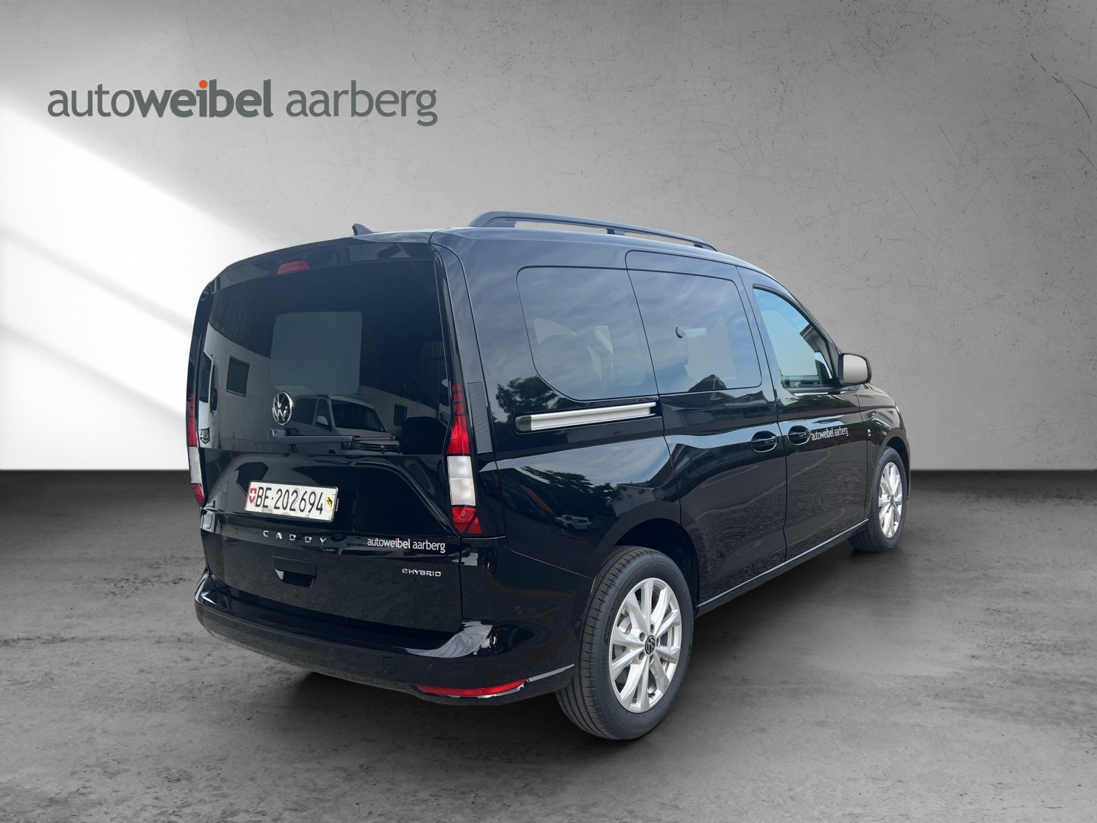VW Caddy Liberty, Voll-Hybrid Benzin/Elektro, Occasion / Gebraucht, Automatik - 2