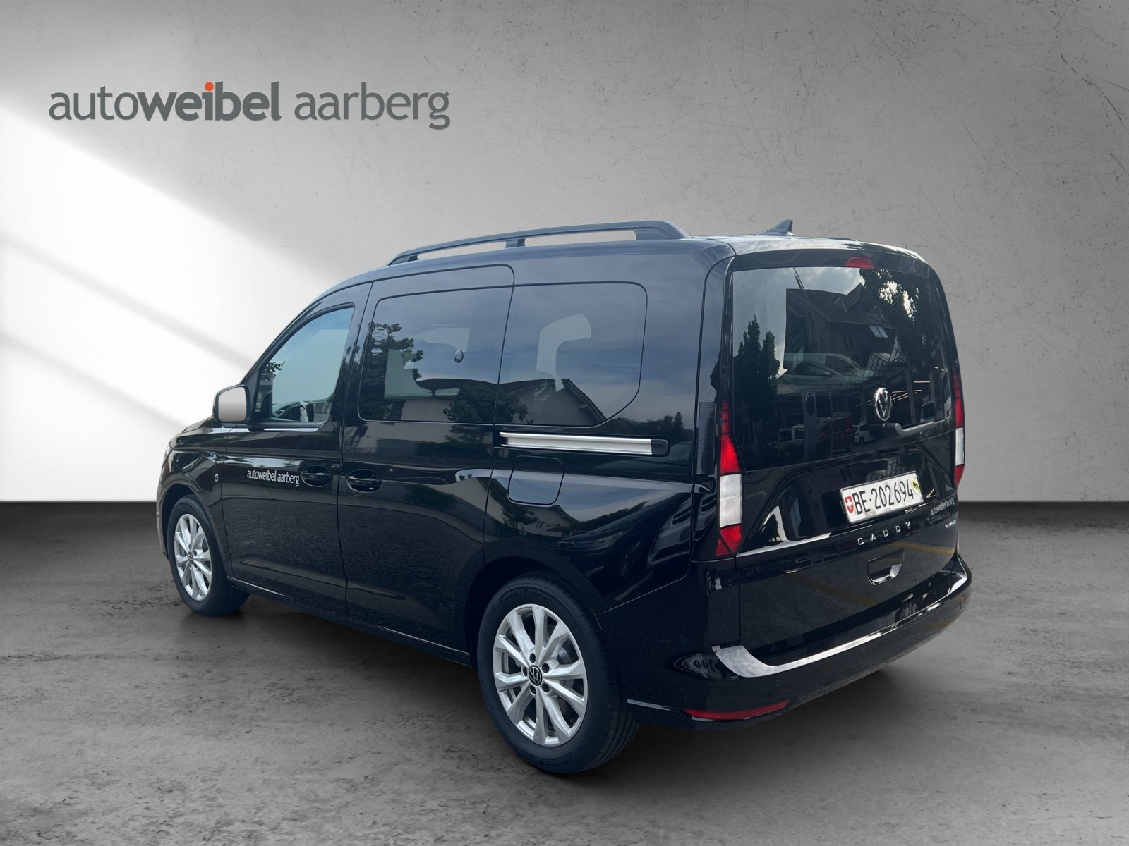 VW Caddy Liberty, Voll-Hybrid Benzin/Elektro, Occasion / Gebraucht, Automatik - 4