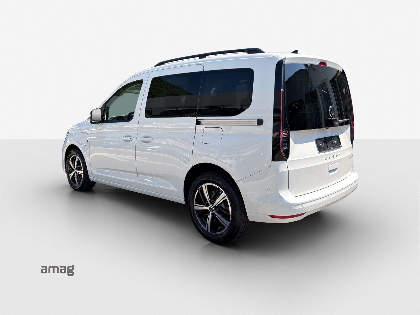 VW Caddy Liberty, Voll-Hybrid Benzin/Elektro, Occasion / Gebraucht, Automatik - 3