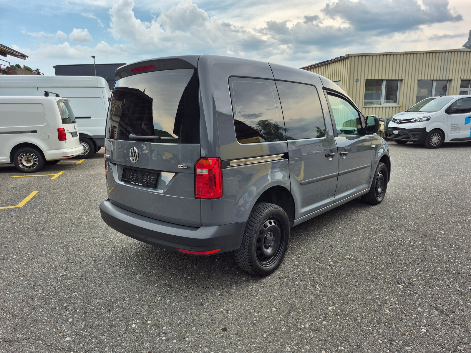 VW Caddy 2.0 TDI Trendline 4Motion, Diesel, Occasioni / Usate, Manuale - 5