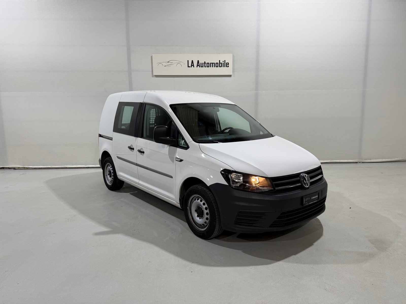 VW Caddy 1.2 TSI Entry BlueMotion Technology, Essence, Occasion / Utilisé, Manuelle - 5
