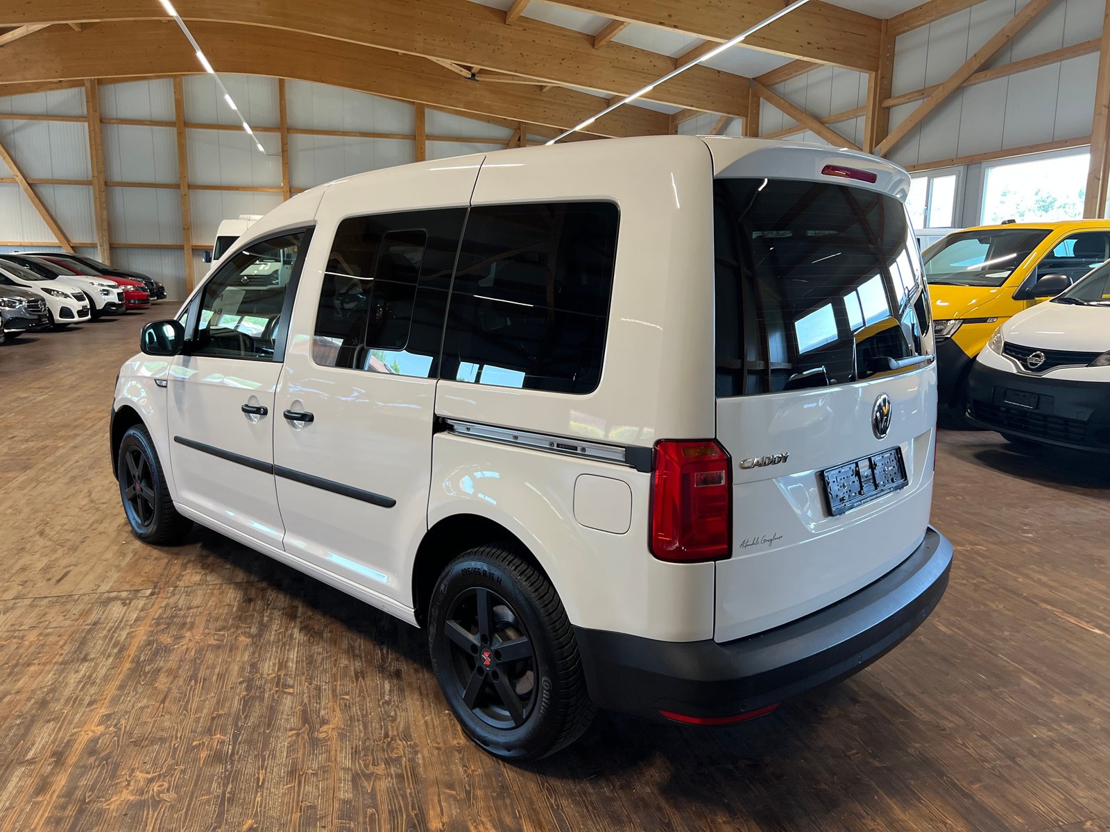 VW Caddy 2.0TDI Entry BlueMotion Technology, Diesel, Occasion / Gebraucht, Handschaltung - 7