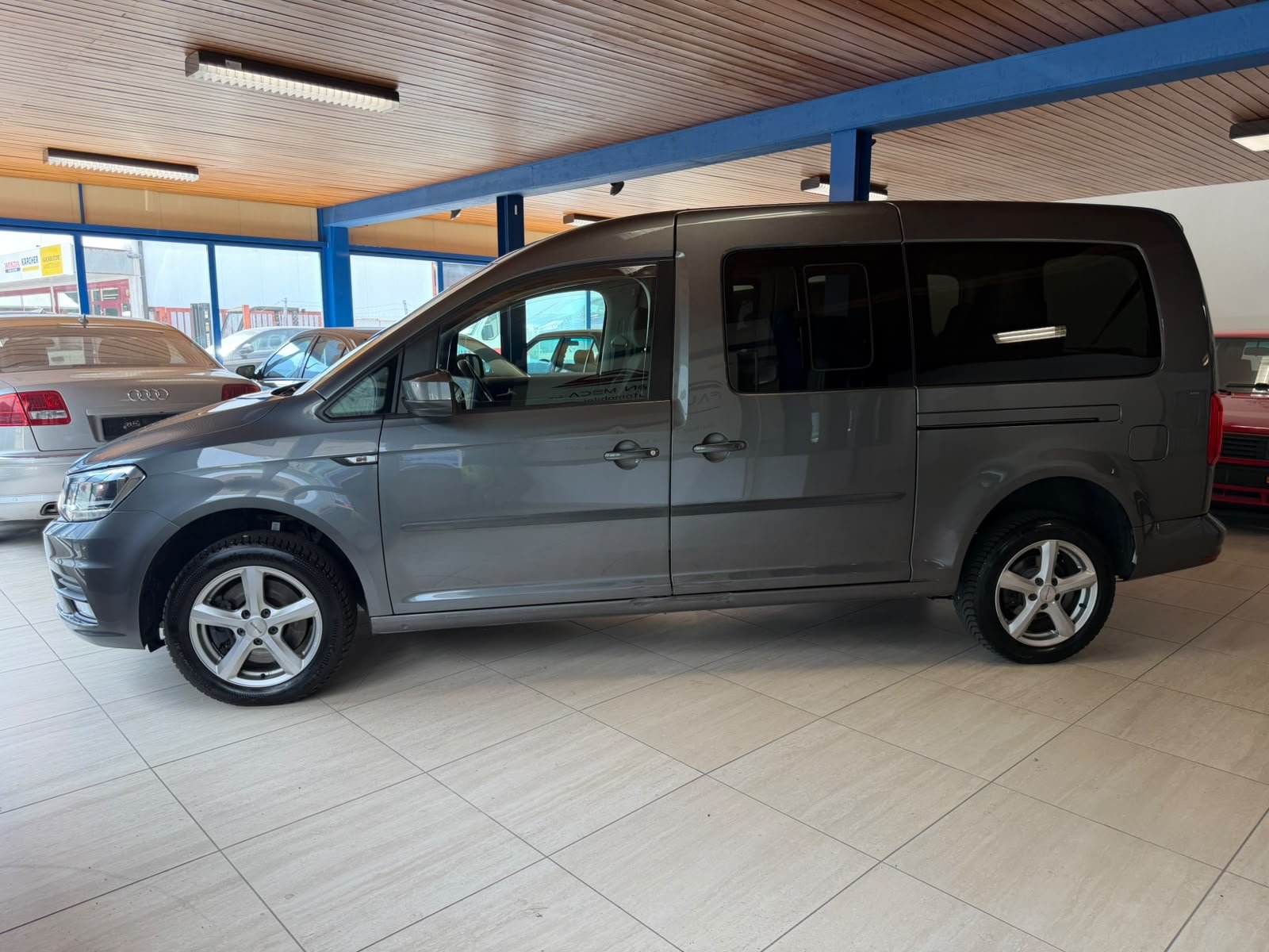 VW Caddy Maxi 2.0 TDI Comfortline 4Motion, Diesel, Occasion / Utilisé, Manuelle - 5