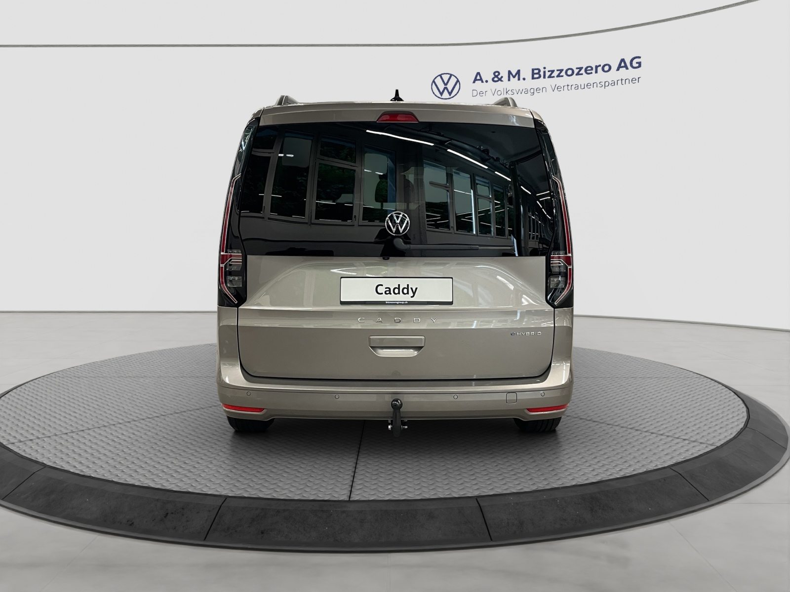VW Caddy Liberty, Voll-Hybrid Benzin/Elektro, Occasion / Gebraucht, Automatik - 4