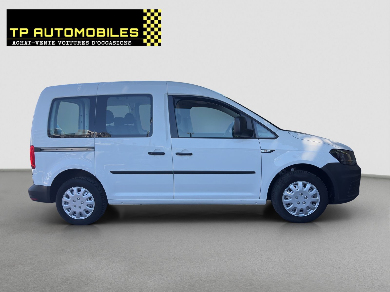VW Caddy 1.0 TSI Comfortline, Essence, Occasion / Utilisé, Manuelle - 4