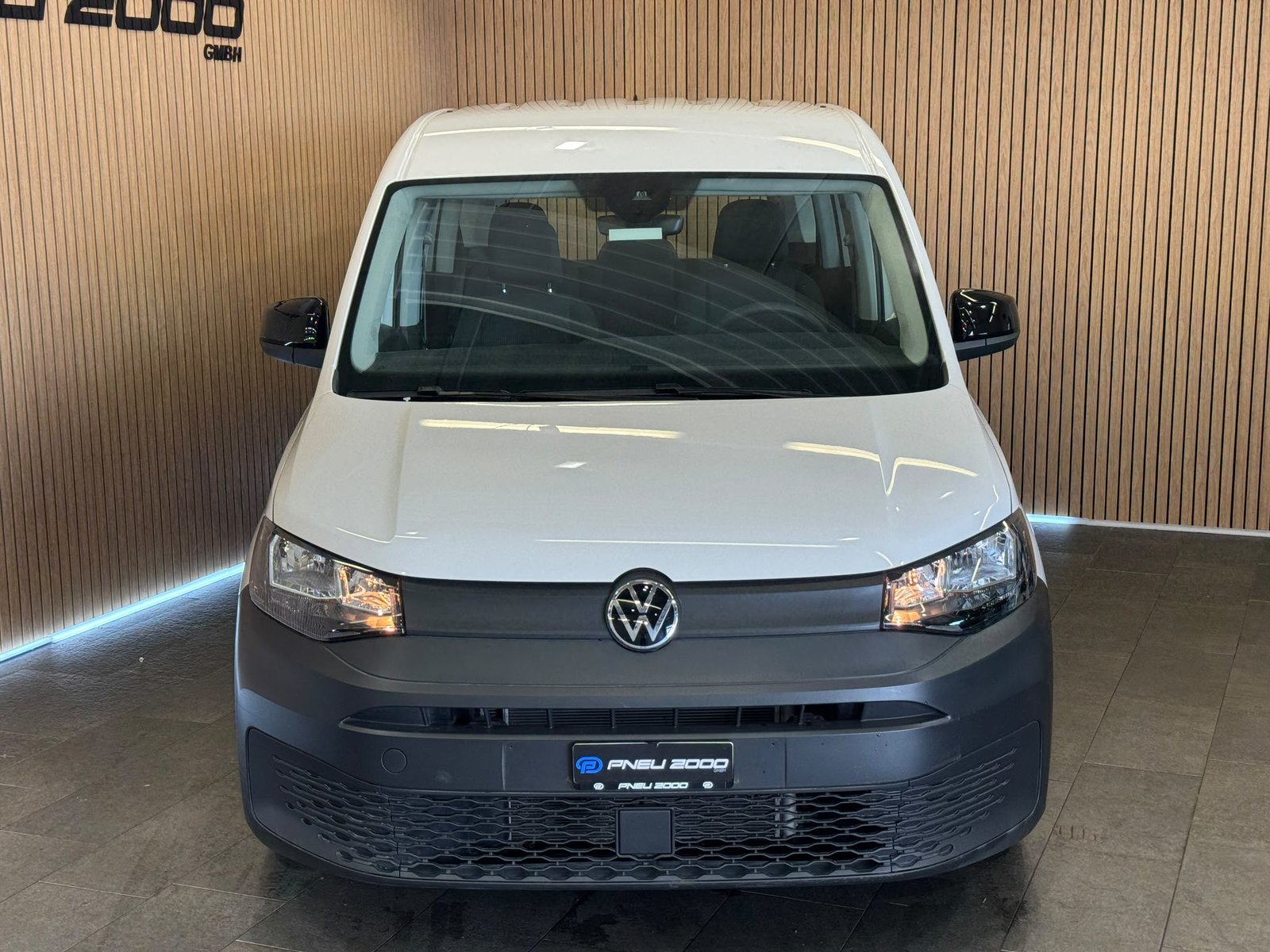 VW Caddy 2.0 TDI, Diesel, Second hand / Used, Manual - 2