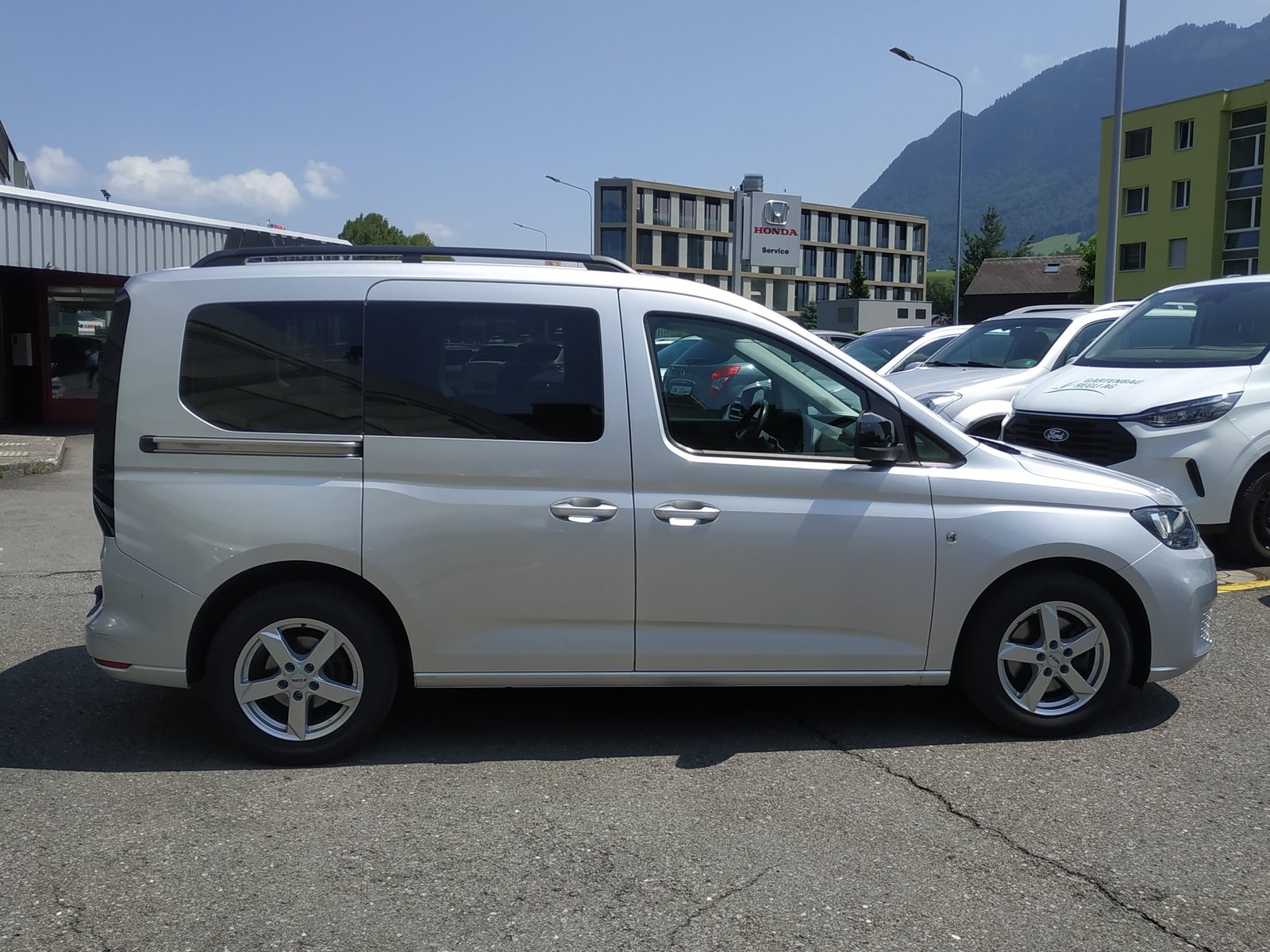 VW Caddy 2.0 TDI Liberty DSG Automat, Diesel, Occasion / Utilisé, Automatique - 6