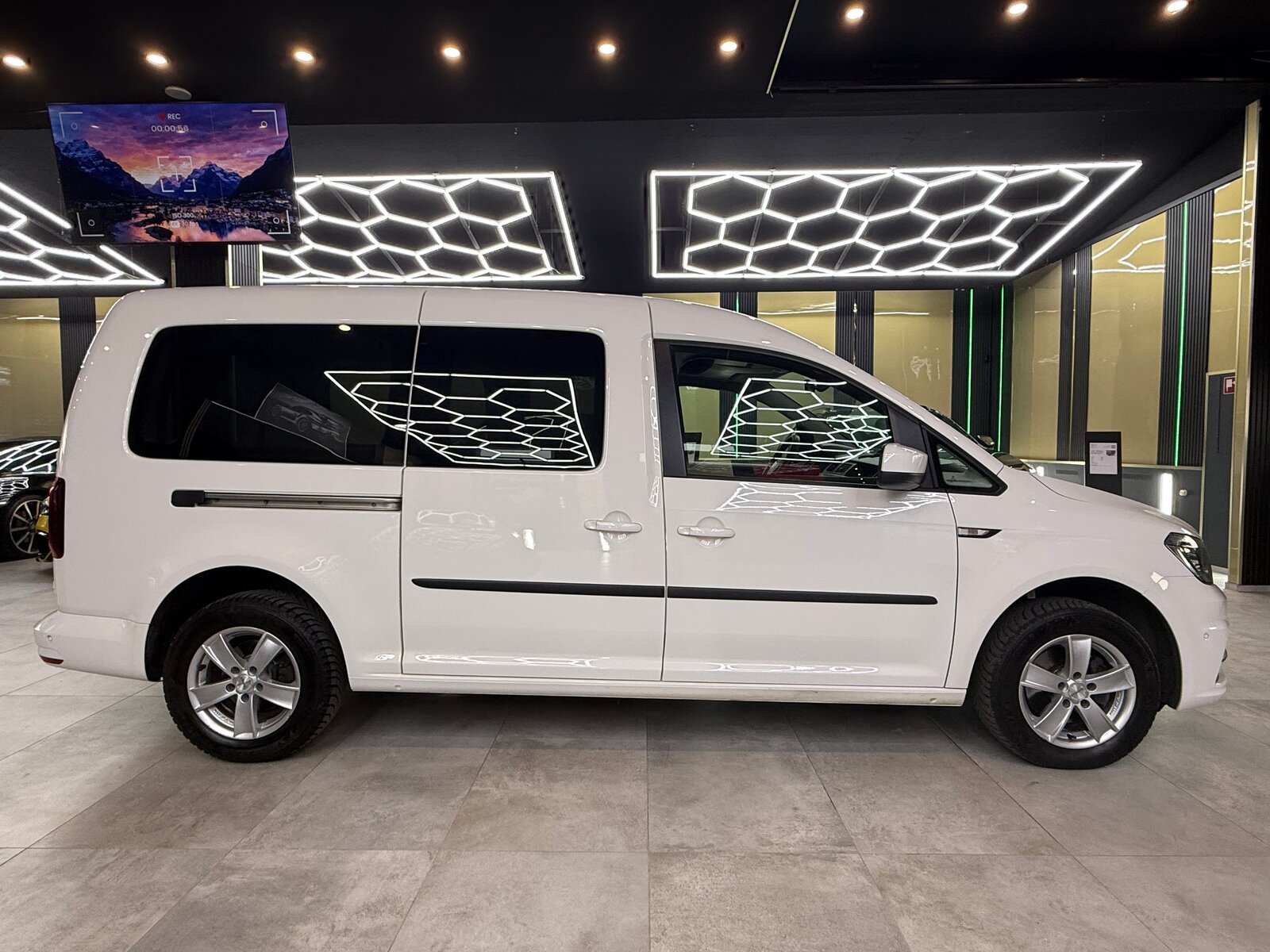 VW Caddy Maxi 2.0TDI BlueMotion Technology DSG, Diesel, Occasion / Gebraucht, Automatik - 5