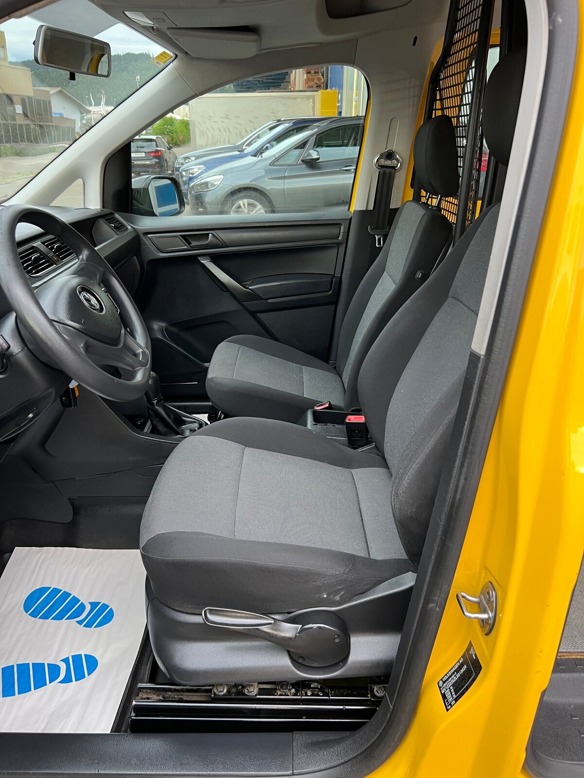 VW Caddy 1.0TSI BlueMotion Technology**Frisch ab MFK Service*, Benzin, Occasion / Gebraucht, Handschaltung - 7