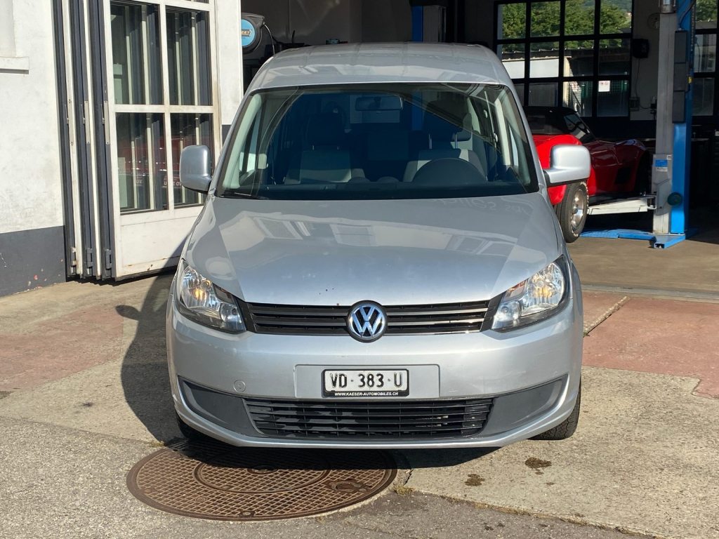 VW CADDY 1.6 TDI 75 Trendline, Diesel, Second hand / Used, Manual - 2