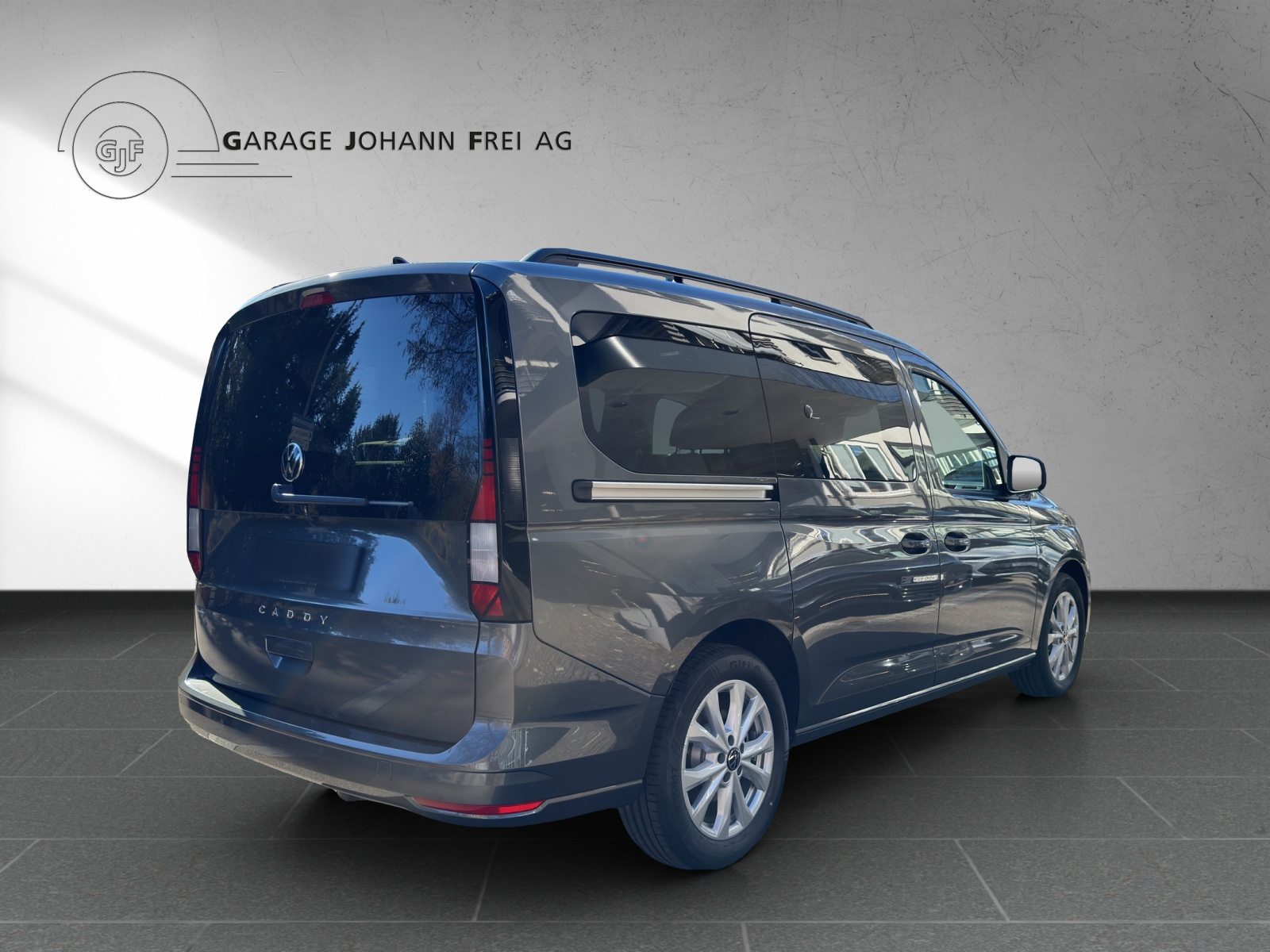 VW Caddy Liberty Maxi, Petrol, Ex-demonstrator, Automatic - 5