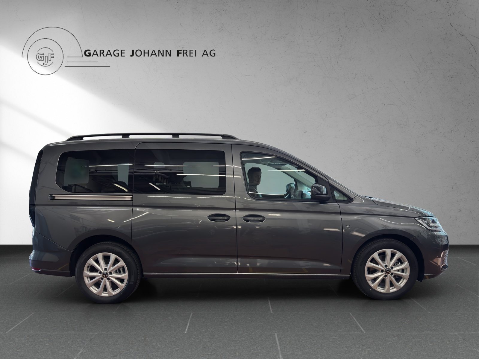 VW Caddy Liberty Maxi, Petrol, Ex-demonstrator, Automatic - 6