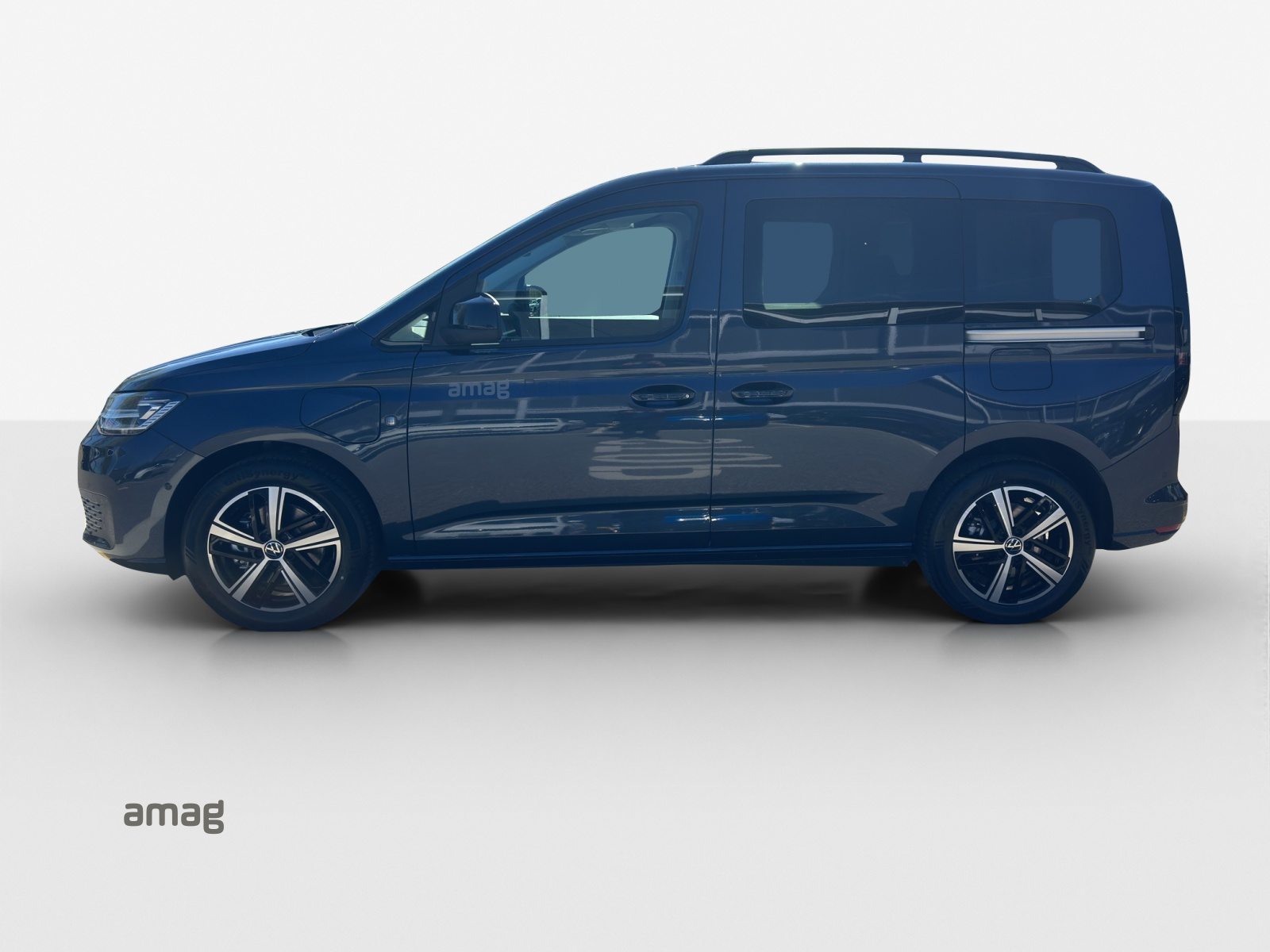 VW Caddy Liberty, Full-Hybrid Petrol/Electric, Ex-demonstrator, Automatic - 2