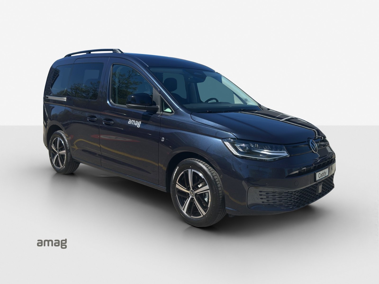 VW Caddy Liberty, Full-Hybrid Petrol/Electric, Ex-demonstrator, Automatic - 6