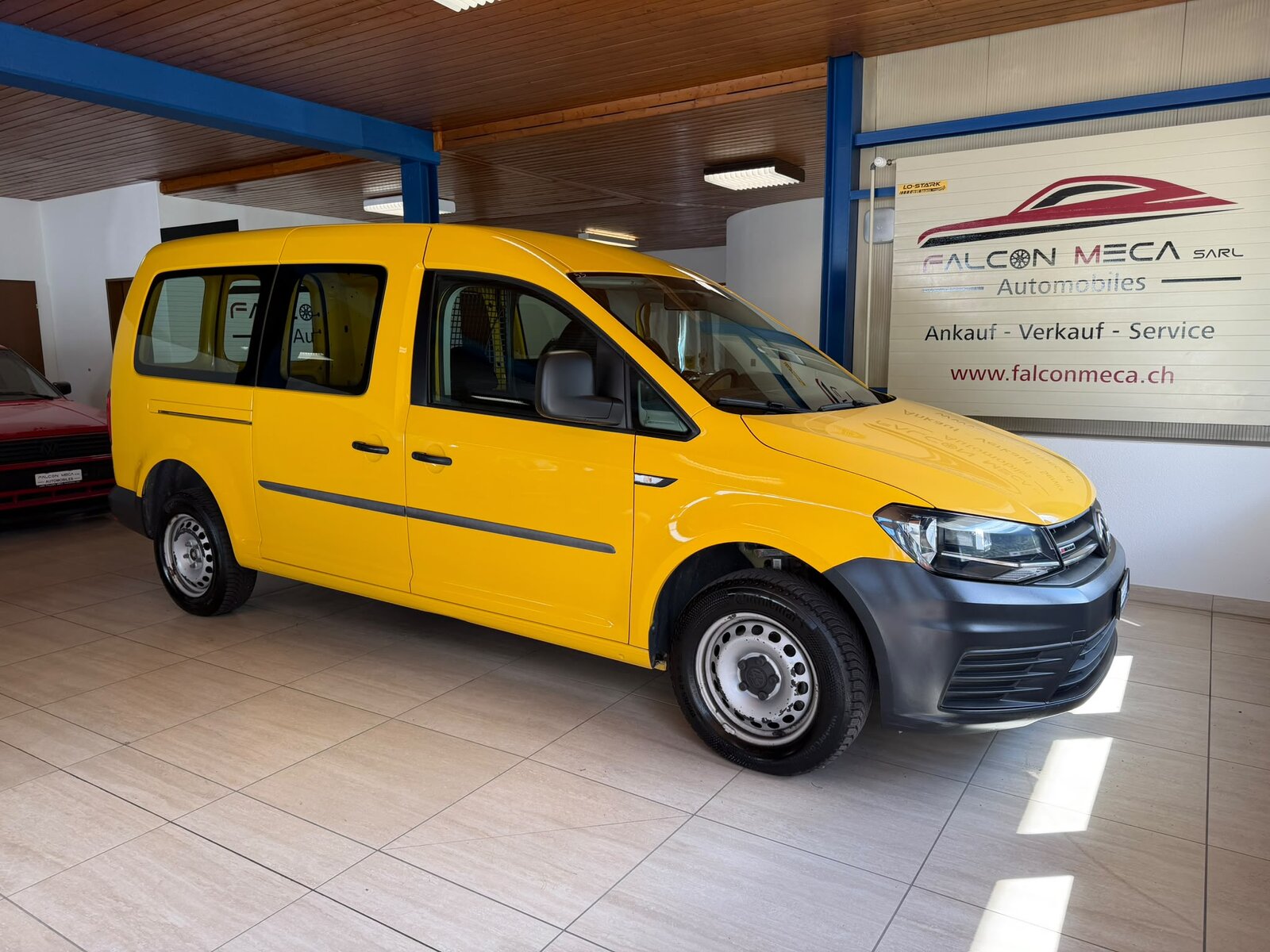 VW CADDYMAX 2.0 TDI 55 KW 4x4