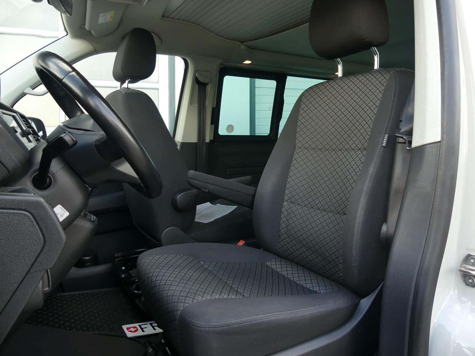 VW Calif. TDI Be. Lib.Sp. 4M, Diesel, Second hand / Used, Manual - 6