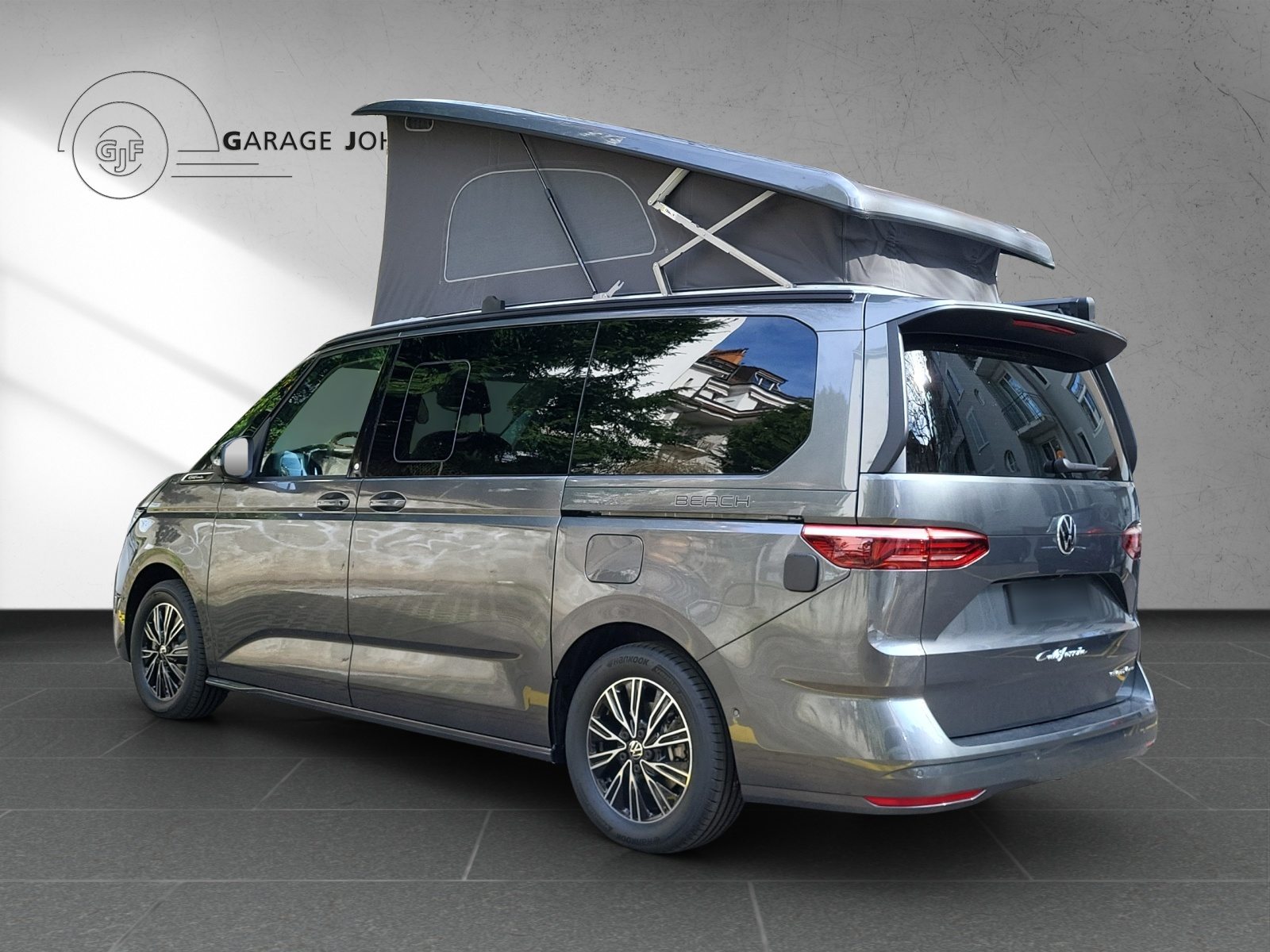 VW California Beach Tour Liberty, Voll-Hybrid Benzin/Elektro, Neuwagen, Automatik - 3