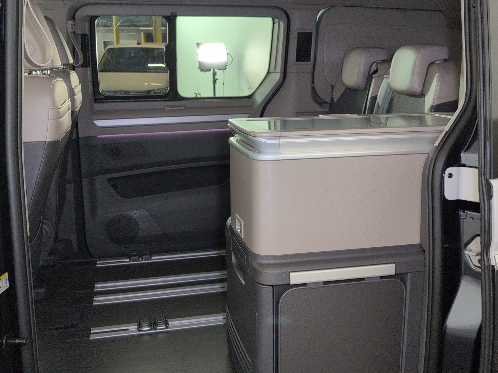 VW California Ocean Liberty, Hybride Intégral Essence/Électricité, Voiture nouvelle, Automatique - 7