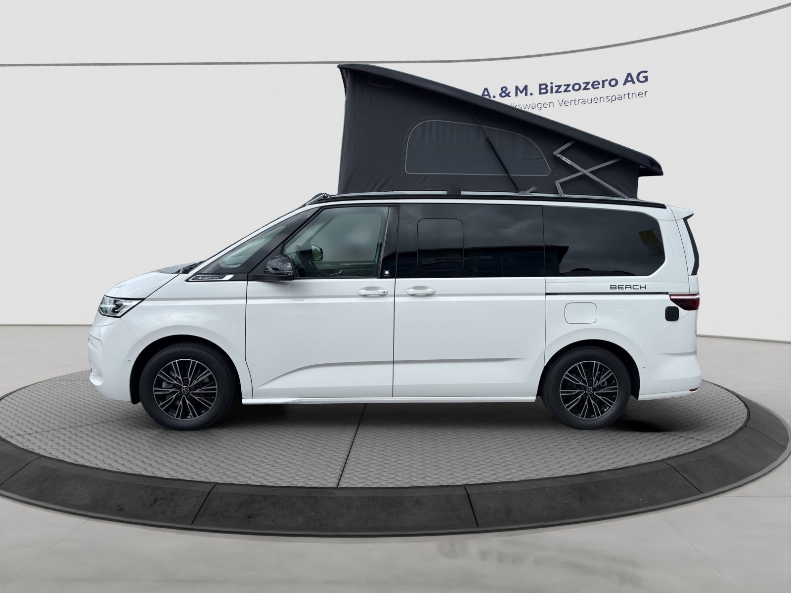 VW California Beach Tour Liberty, Hybride Integrale Benzina/Elettrica, Auto nuove, Automatico - 2