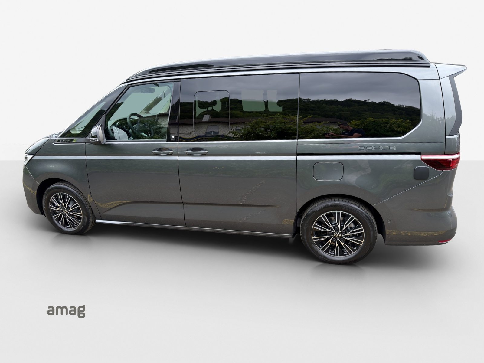 VW California Beach Camper Liberty, Full-Hybrid Petrol/Electric, New car, Automatic - 2