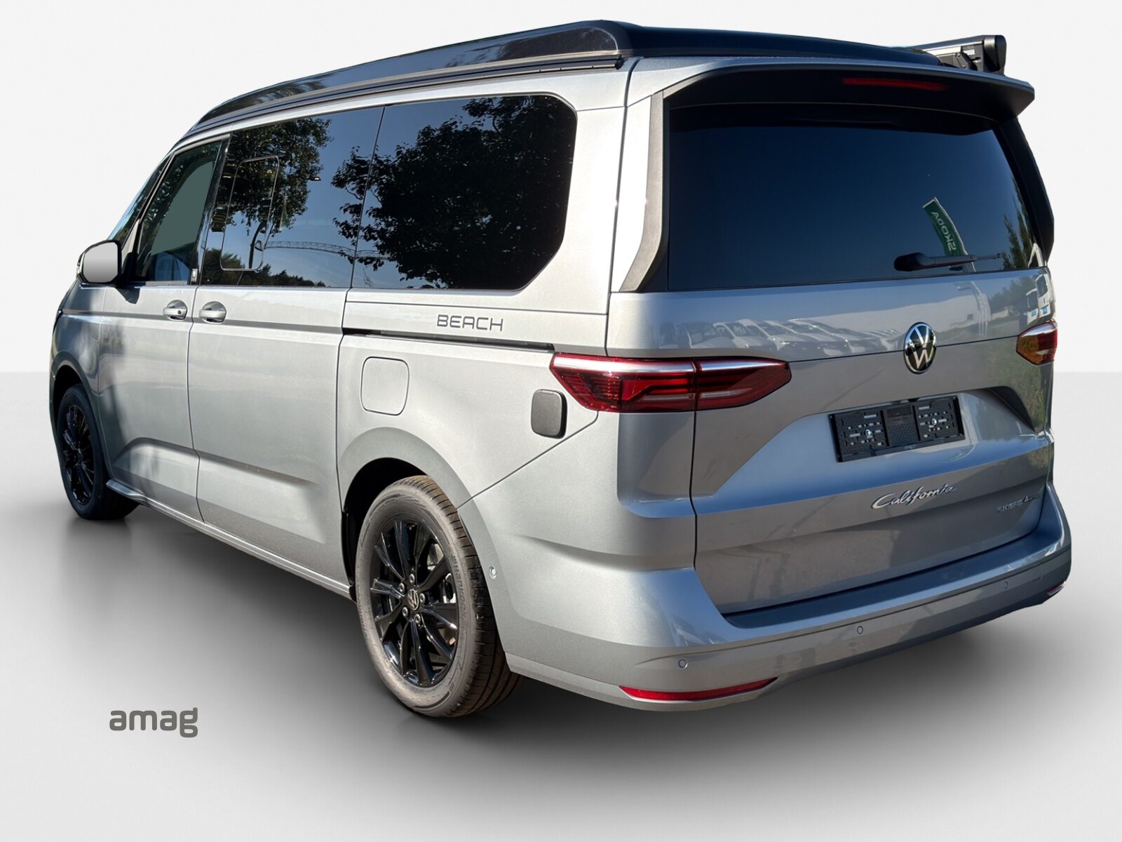 VW California Beach Tour Liberty, Voll-Hybrid Benzin/Elektro, Neuwagen, Automatik - 3