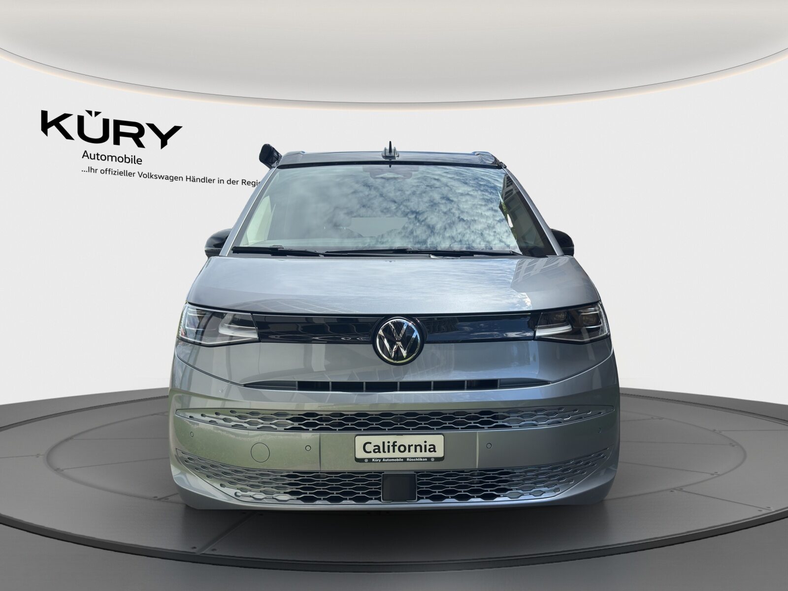 VW California Beach Tour Liberty, Voll-Hybrid Benzin/Elektro, Neuwagen, Automatik - 2