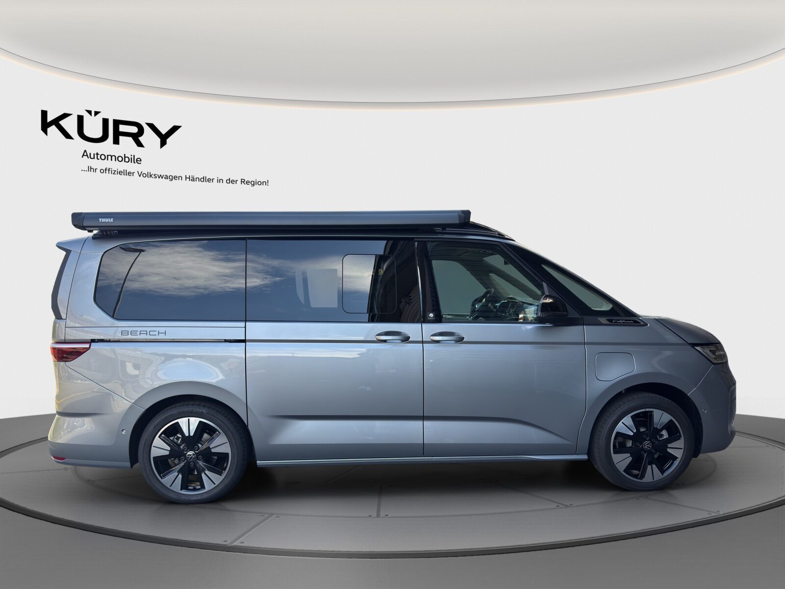 VW California Beach Tour Liberty, Voll-Hybrid Benzin/Elektro, Neuwagen, Automatik - 4