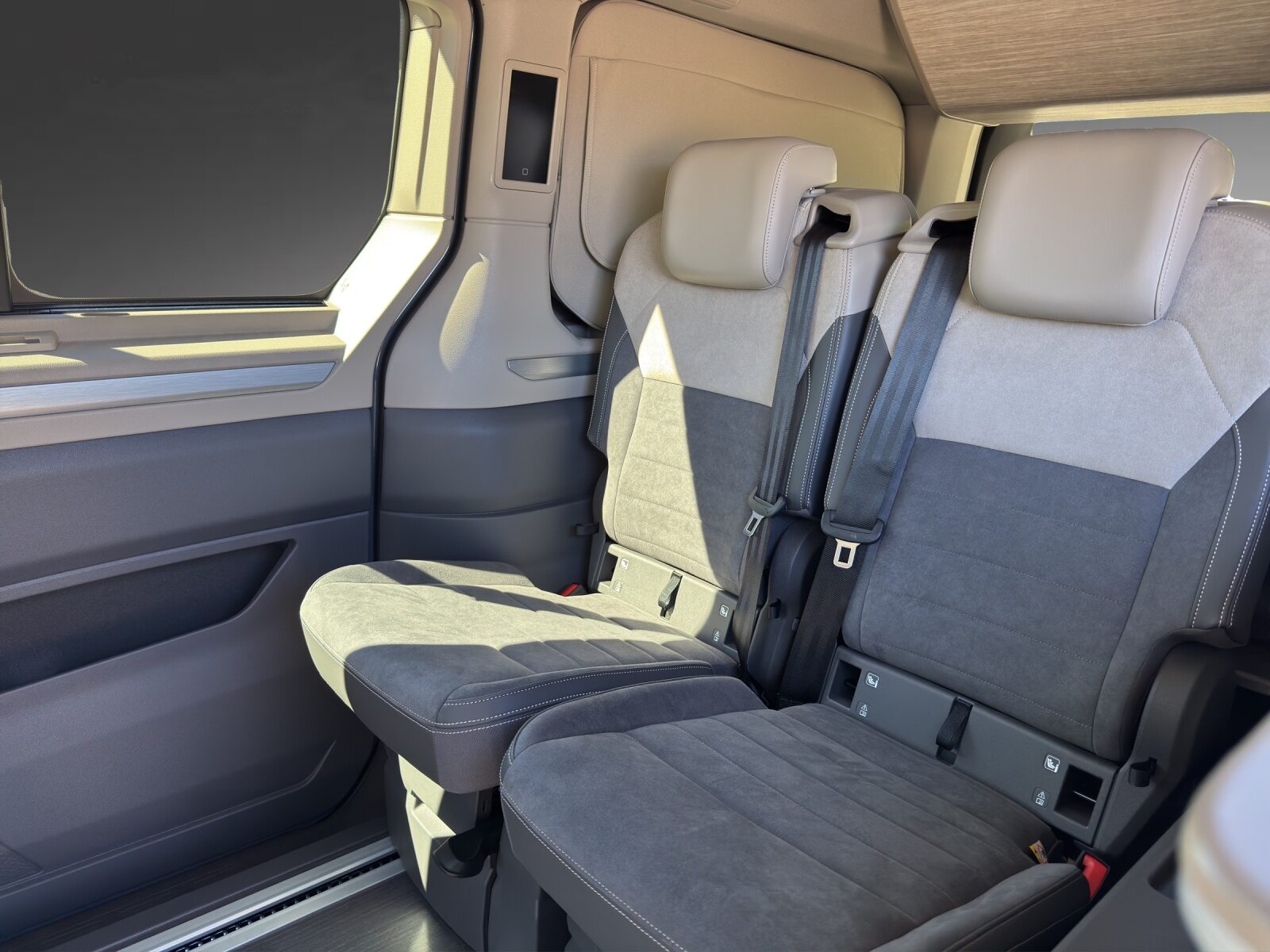 VW California Ocean Liberty, Voll-Hybrid Benzin/Elektro, Neuwagen, Automatik - 6