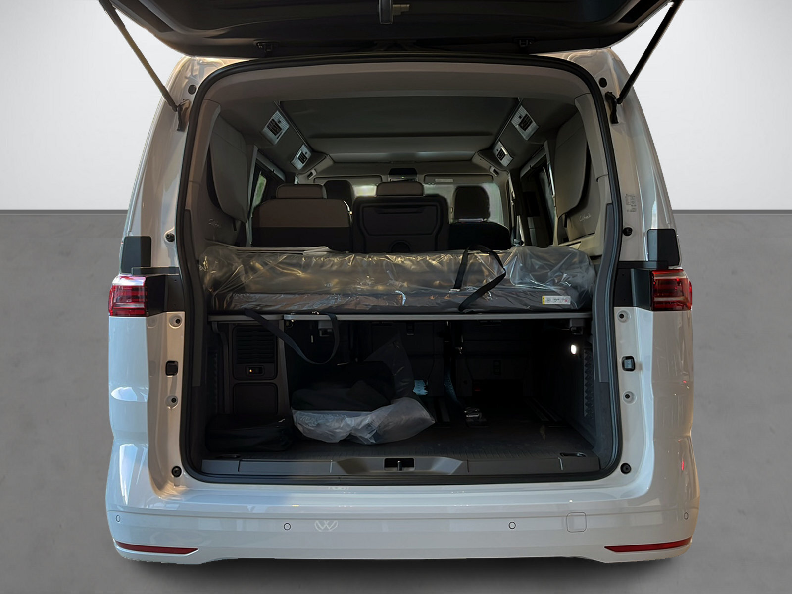 VW California 2.0 TDI Beach Tour Liberty DSG, Diesel, Neuwagen, Automatik - 7