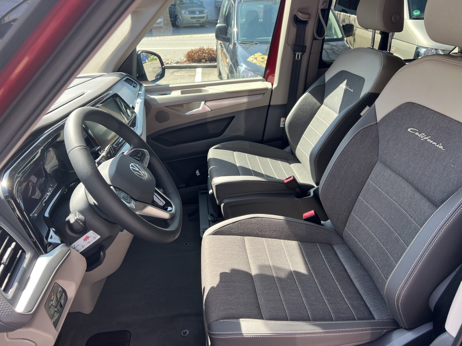 VW California Ocean Liberty, Diesel, Second hand / Used, Automatic - 7