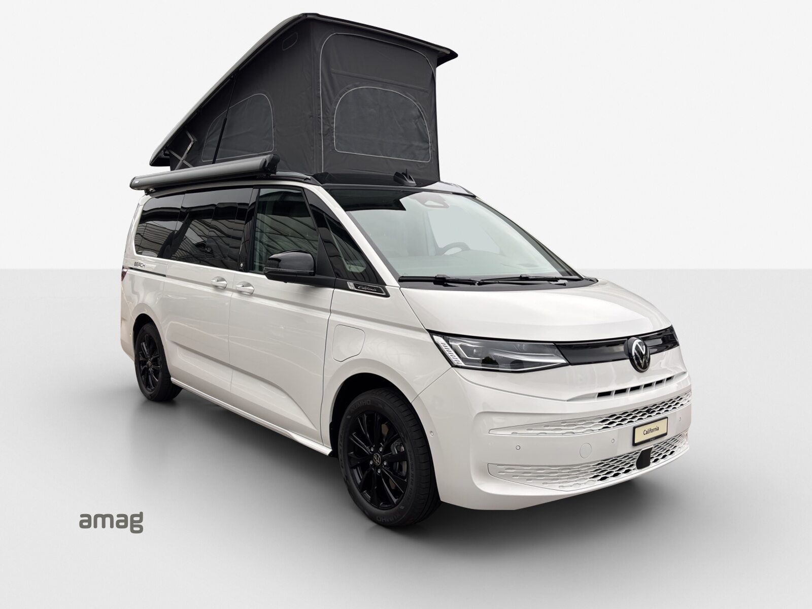 VW California Beach Camper Liberty, Full-Hybrid Petrol/Electric, Second hand / Used, Automatic - 6