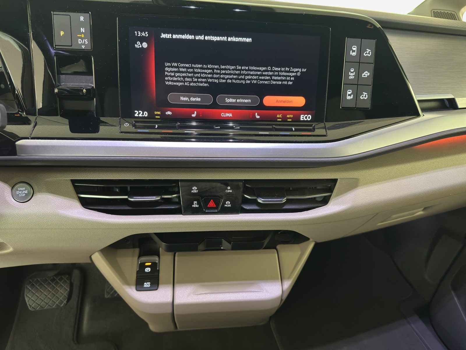 VW California Ocean Liberty, Voll-Hybrid Benzin/Elektro, Occasion / Gebraucht, Automatik - 7