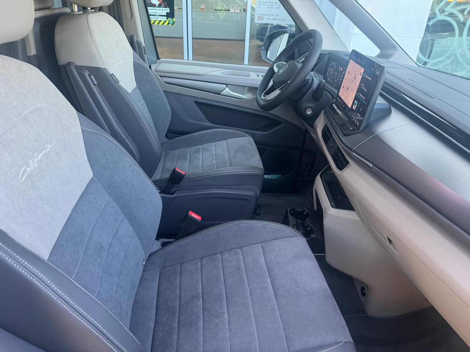 VW California Beach Liberty, Diesel, Occasion / Gebraucht, Automatik - 3