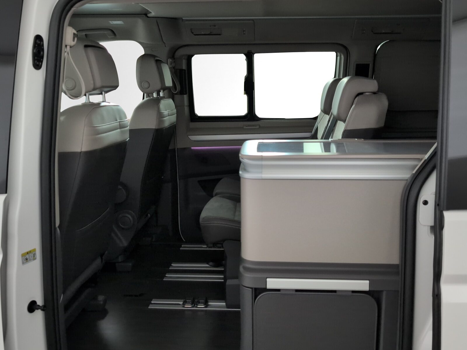 VW California Ocean Liberty, Voll-Hybrid Benzin/Elektro, Occasion / Gebraucht, Automatik - 7