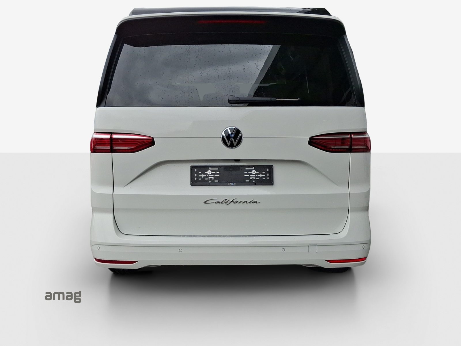 VW California Beach Tour Liberty, Diesel, Ex-demonstrator, Automatic - 4