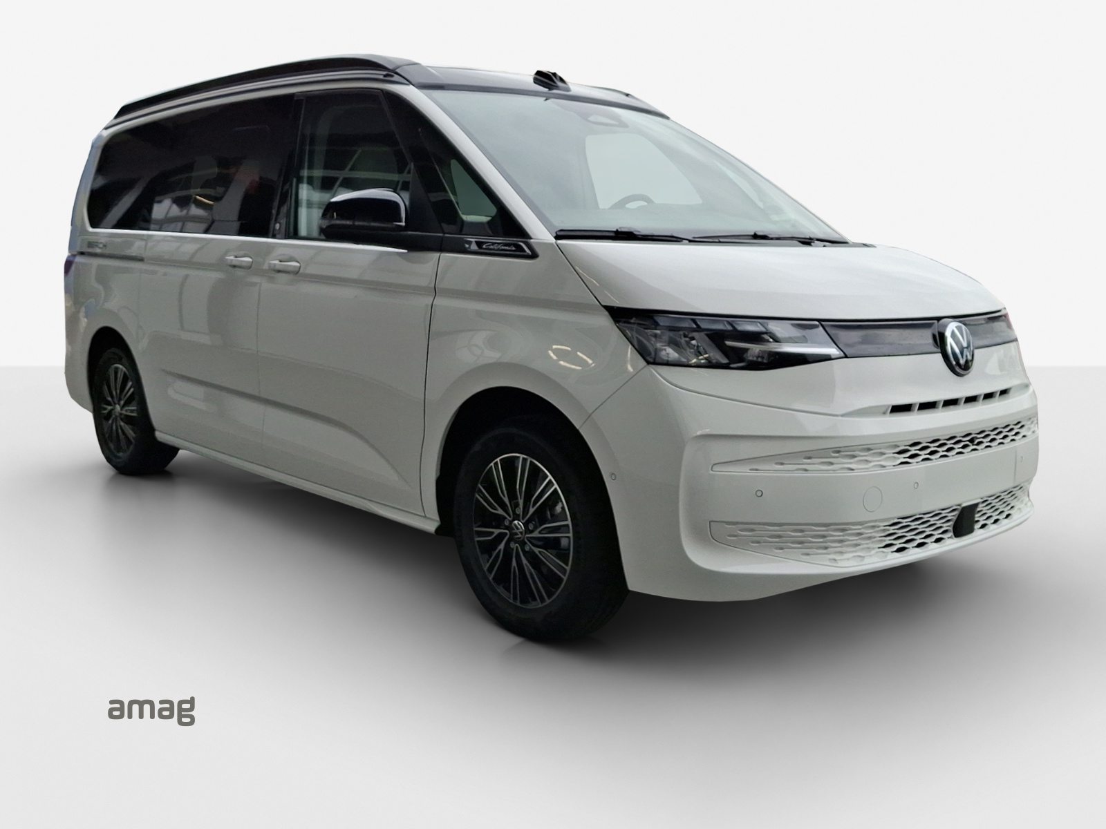 VW California Beach Tour Liberty, Diesel, Ex-demonstrator, Automatic - 6