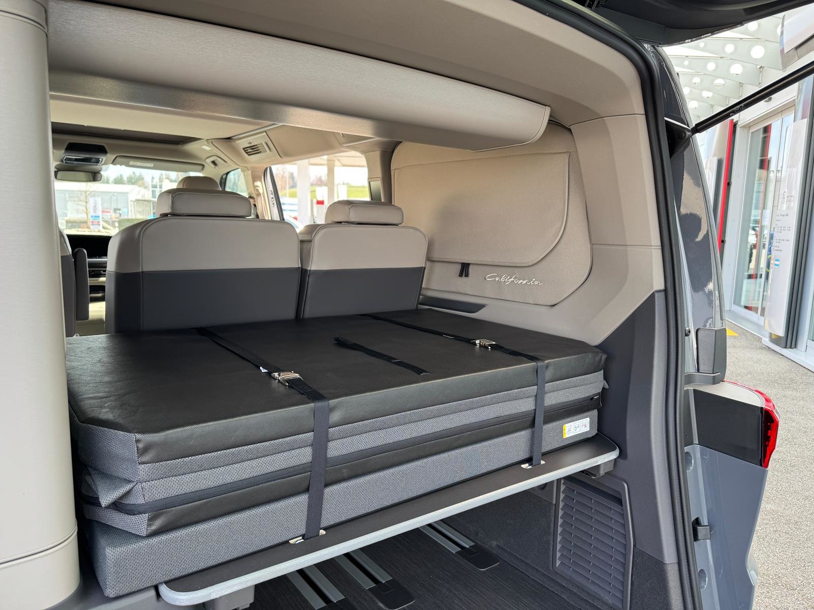 VW California Ocean Liberty Offroad 4Motion DSG eHybrid, Hybride Intégral Essence/Électricité, Voiture nouvelle, Automatique - 7