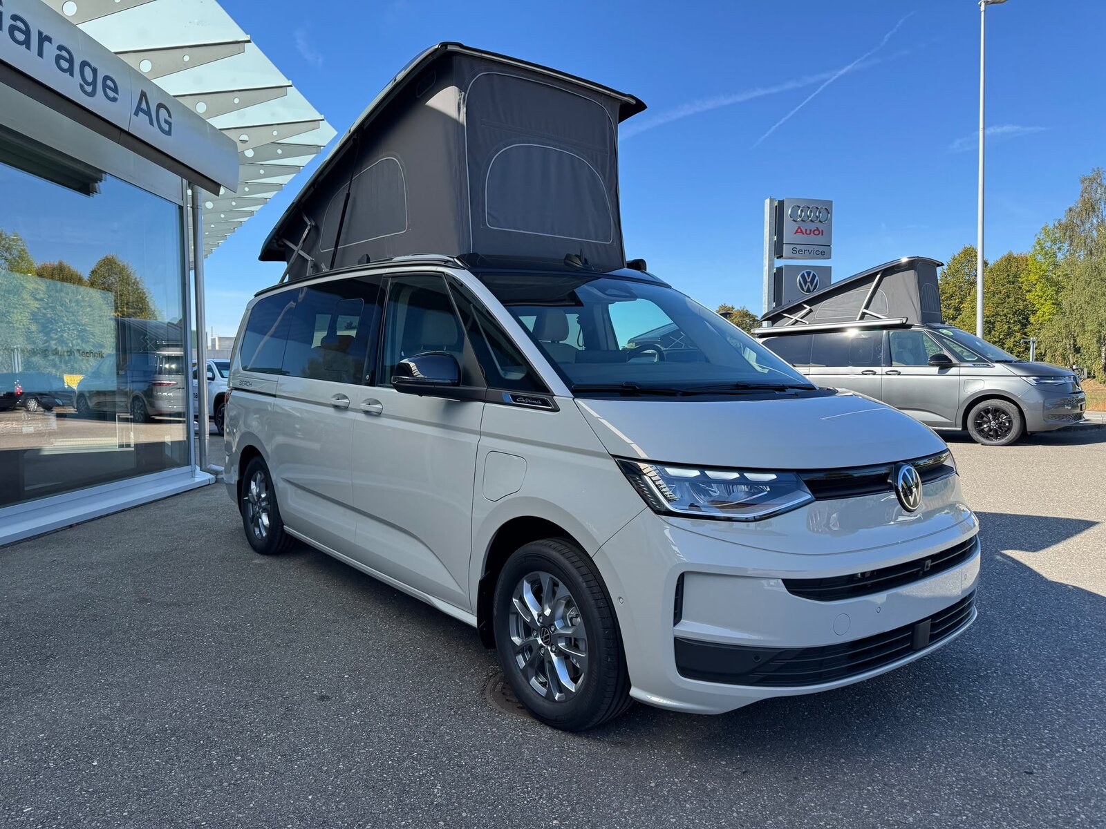 VW California eHybrid Beach Tour Liberty 4Motion / 4x4 mit 5-S, Hybride Intégral Essence/Électricité, Voiture nouvelle, Automatique - 5