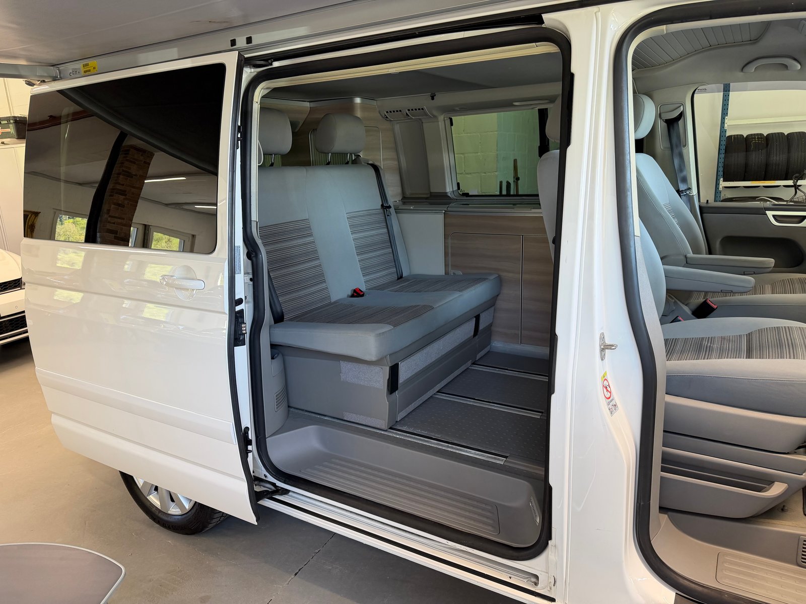 VW California 2.0 TDI ab MFK, Diesel, Occasion / Gebraucht, Automatik - 3