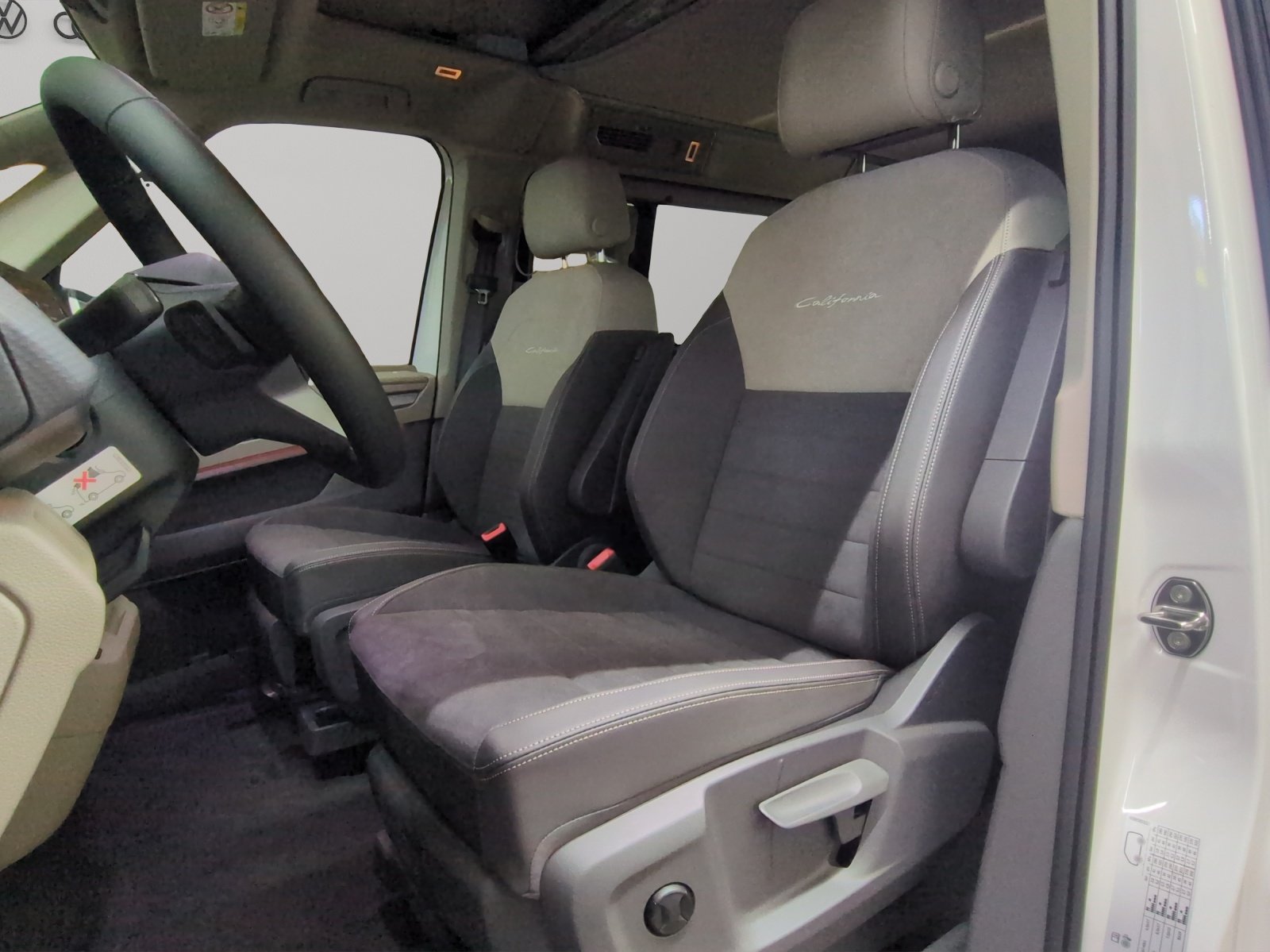 VW California 2.0 TDI Ocean Liberty, Diesel, Neuwagen, Automatik - 6