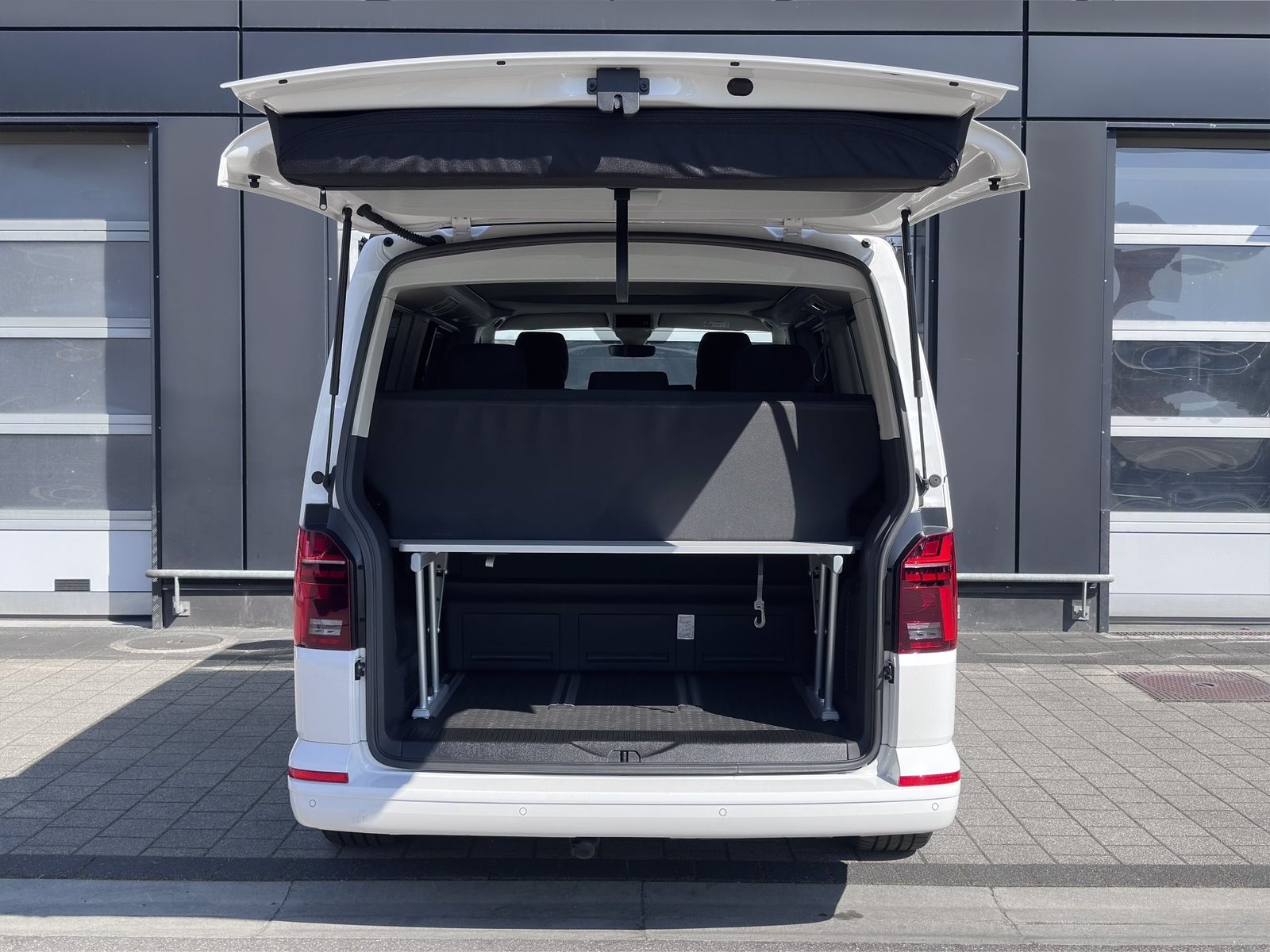 VW California Beach, Diesel, Occasioni / Usate, Automatico - 6