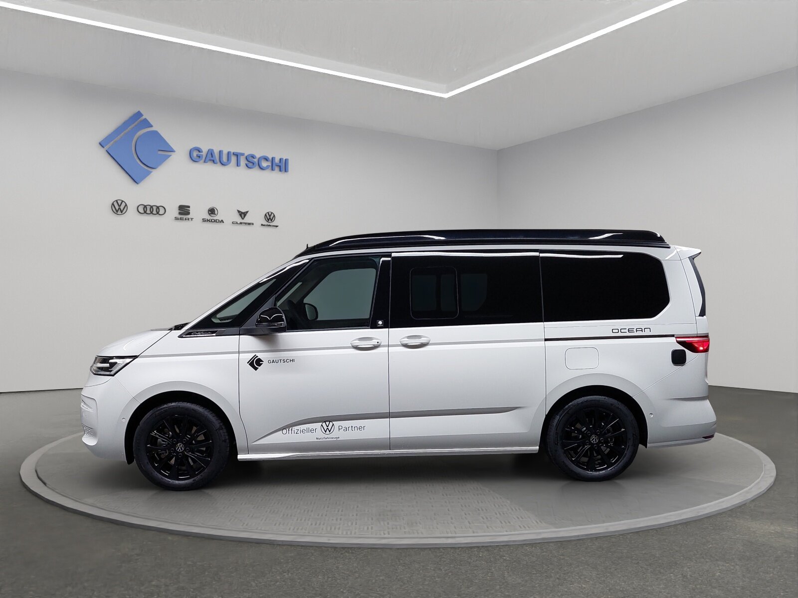 VW California Ocean Liberty eHybrid, Plug-in-Hybrid Benzin/Elektro, Occasion / Gebraucht, Automatik - 2