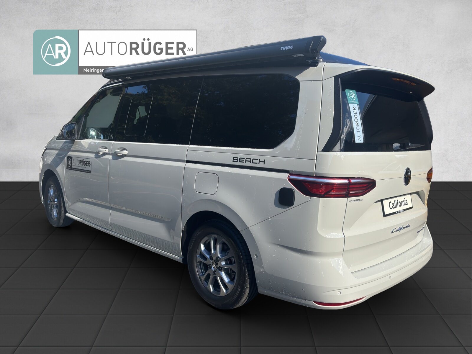 VW California eHybrid Beach Tour 4Motion, Plug-in-Hybrid Benzin/Elektro, Occasion / Gebraucht, Automatik - 4